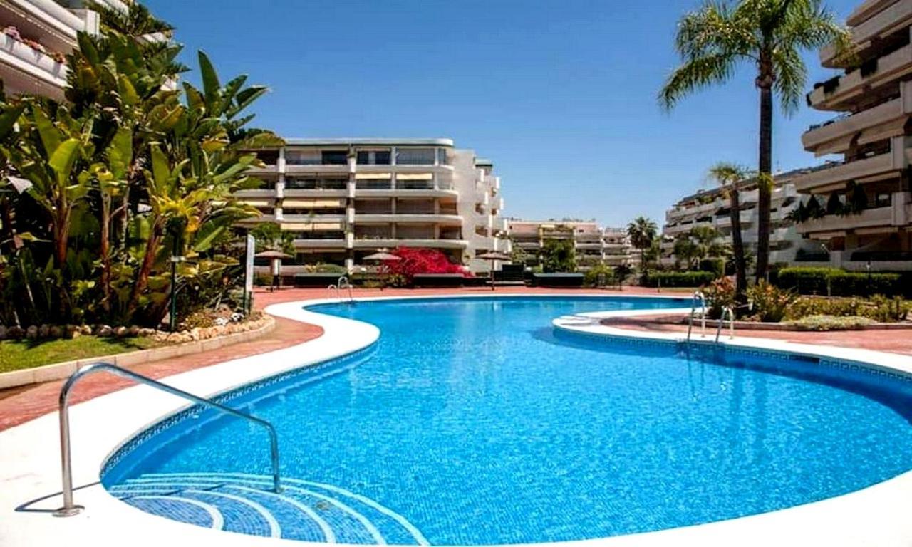Apartamento En Marbella Junto A Campos De Golf Exteriör bild